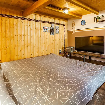Industrial Style House Eni, With Parking, Bbq, Ac In Marcana, Marčana