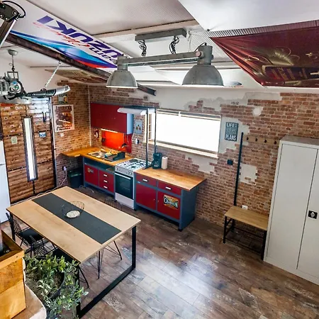 Appartement Industrial Style House Eni, With Parking, Bbq, Ac In Marcana, *